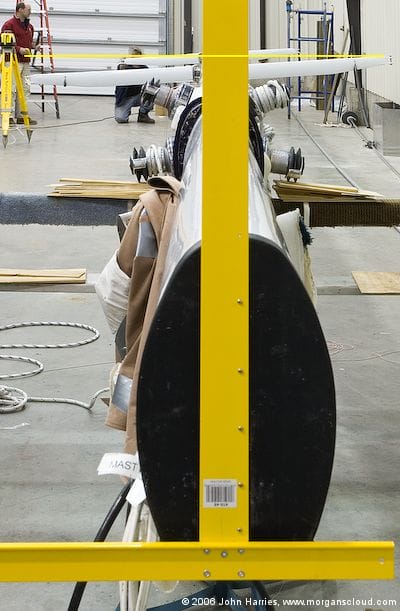 GMT Carbon Mast, Problems