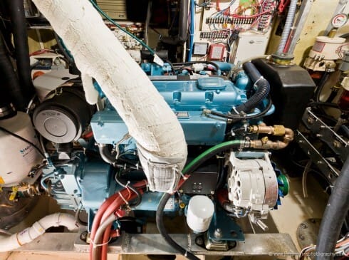 Perkins M92B engine installation on S/V Morgan's Cloud JHH5_102201