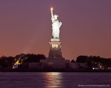 Statue of Liberty at dawn JHH5II-13152-Edit
