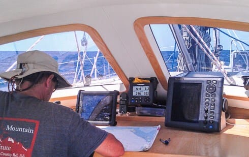 Seperate iPad plotter and radar