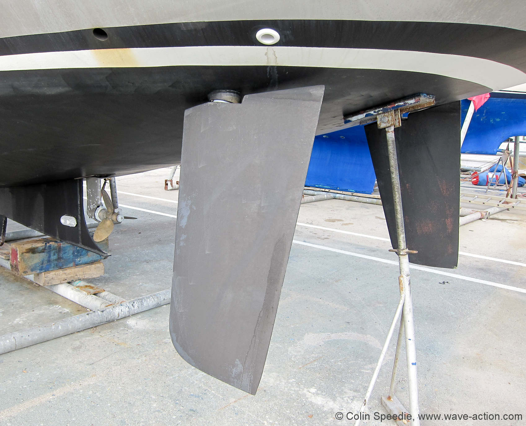 A Nasty Danger of Twin Rudders