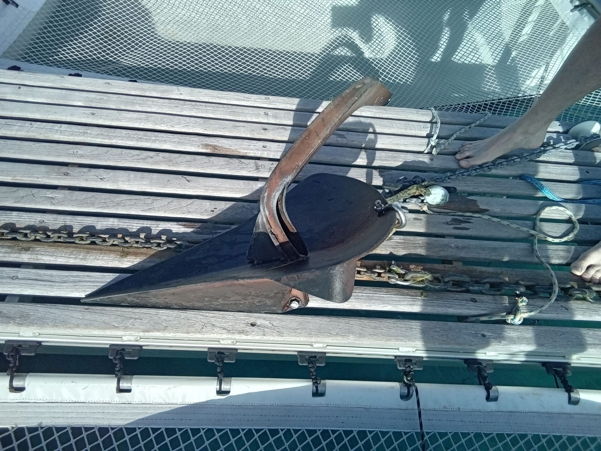 Bent Spade Anchor Analysis