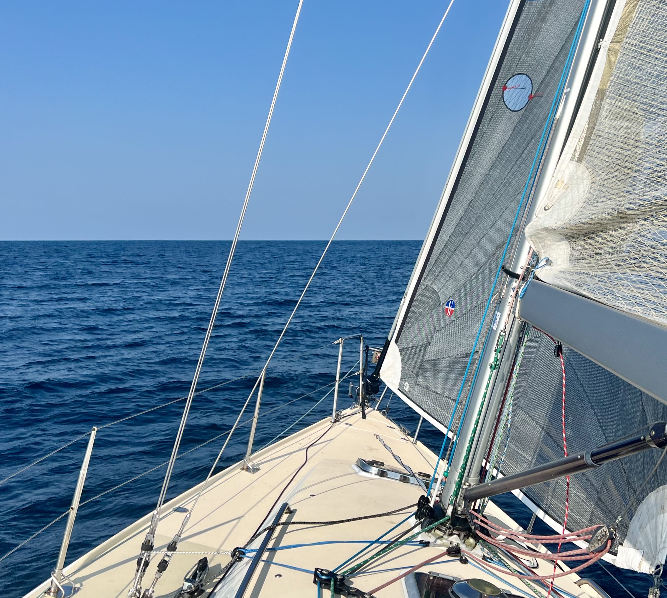 Cruising Sails—Two Cloth Fibres To Avoid